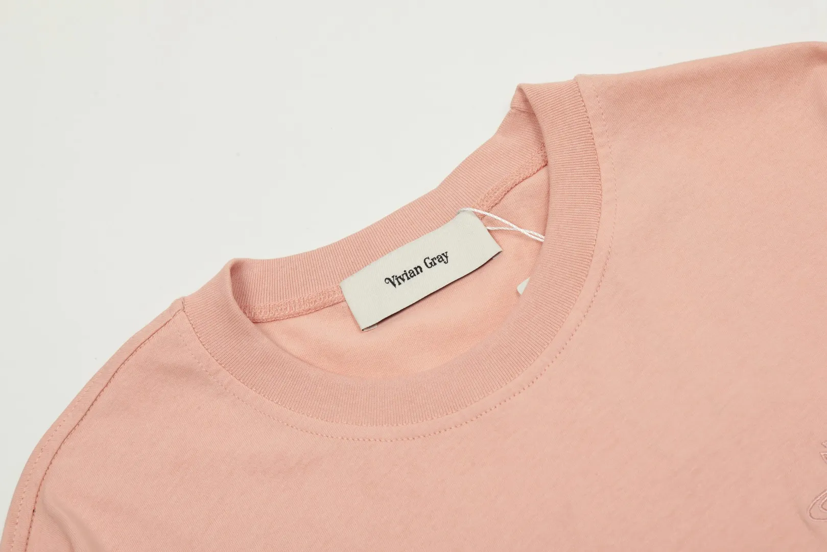 VIVI8820 vivienne west wood Vivienne American baseball style heavy industry multi-color printed Saturn long sleeves Super design sense Super practical for wearing inside and outside 200G thin base Size: S M L mint green haze blue dirty pink